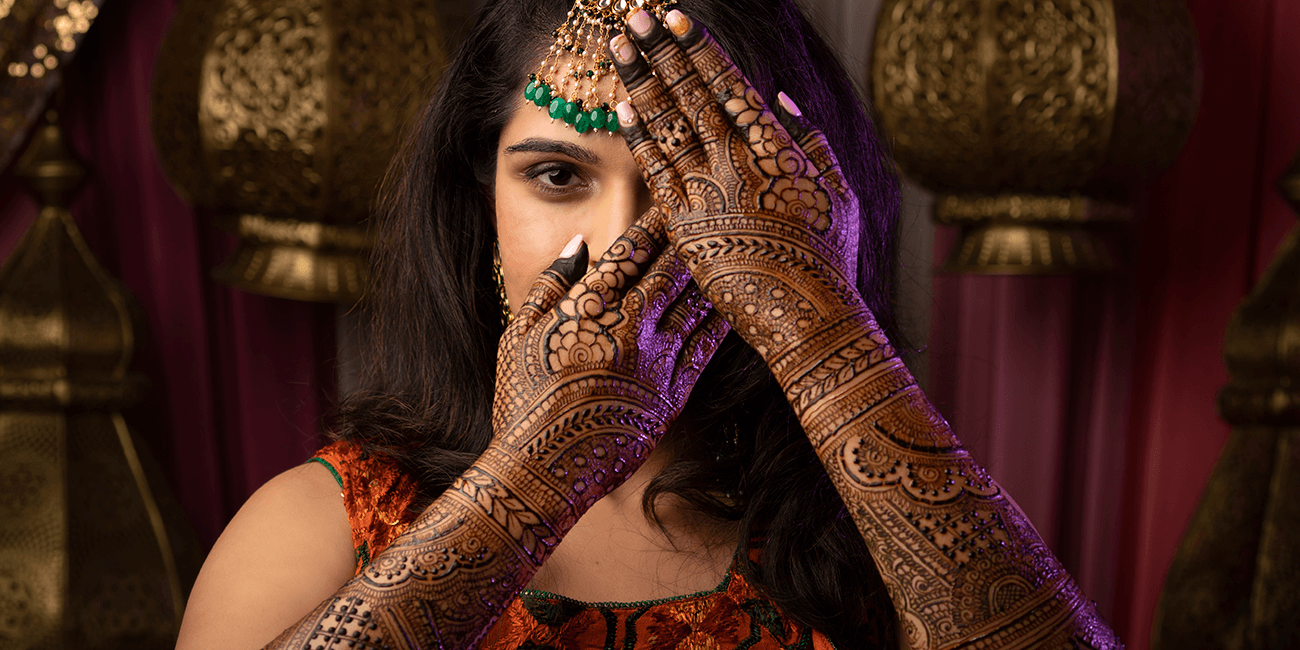 Gulab Mehndi Hero Desktop 5