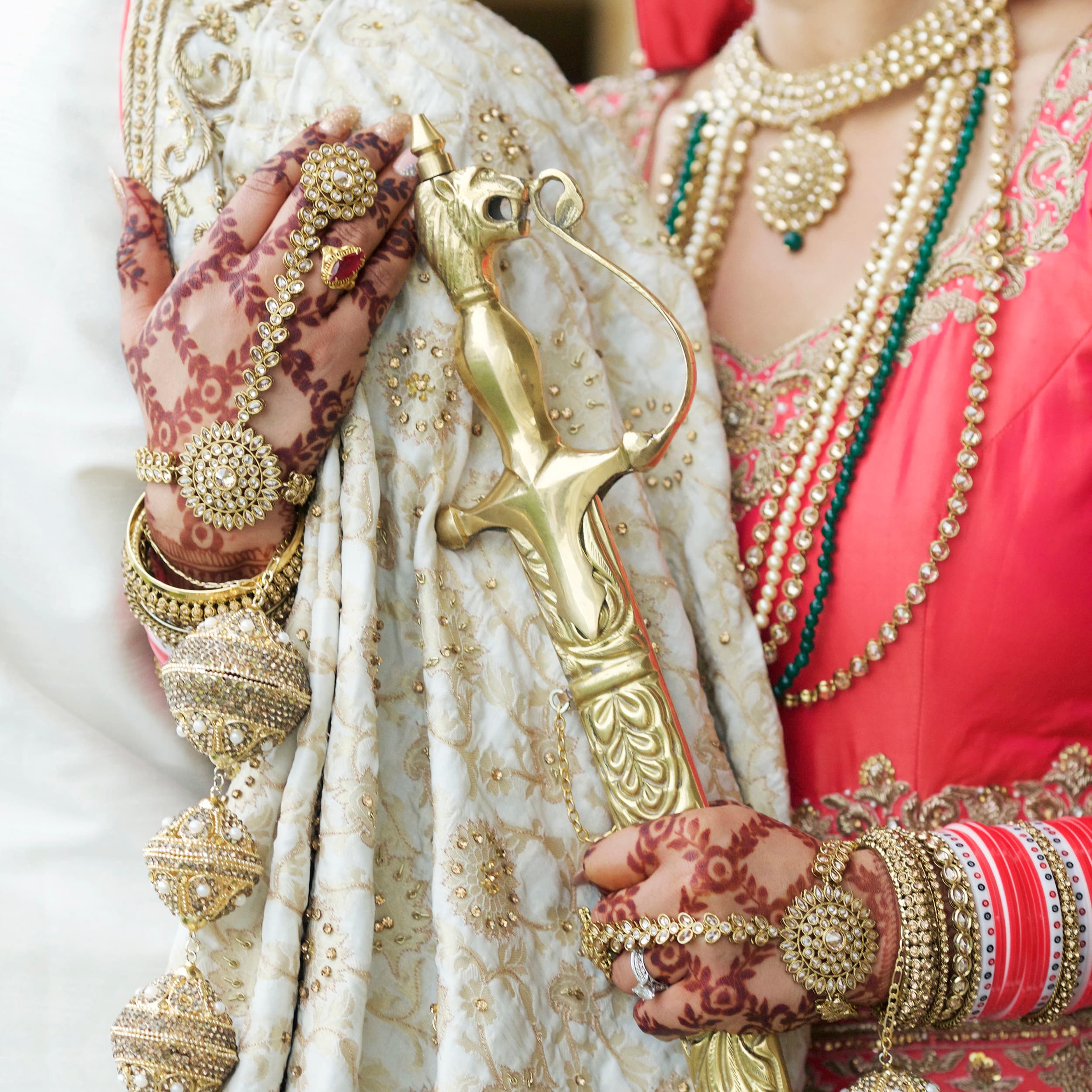 Gulab Mehndi Hero Mobile 4